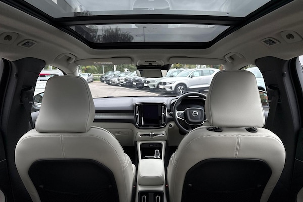 Used Volvo XC40 2022 for sale - 76227632: Photo 21