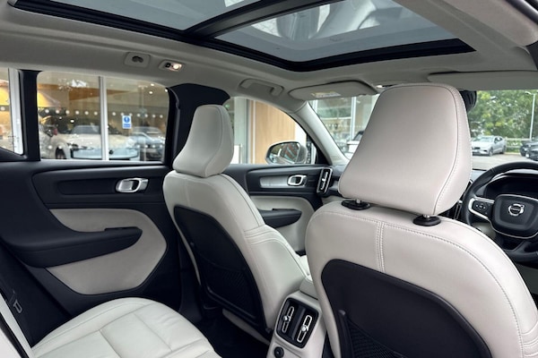 Used Volvo XC40 2022 for sale - 76227632: Photo 23