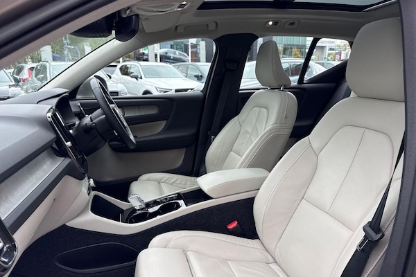 Used Volvo XC40 2022 for sale - 76227632: Photo 27