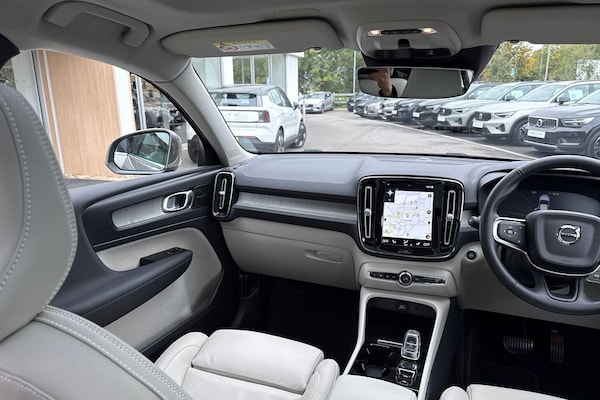 Used Volvo XC40 2022 for sale - 76227632: Photo 31