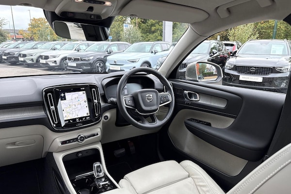 Used Volvo XC40 2022 for sale - 76227632: Photo 32