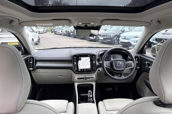 Used Volvo XC40 2022 for sale - 76227632: Photo 3