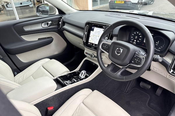 Used Volvo XC40 2022 for sale - 76227632: Photo 5