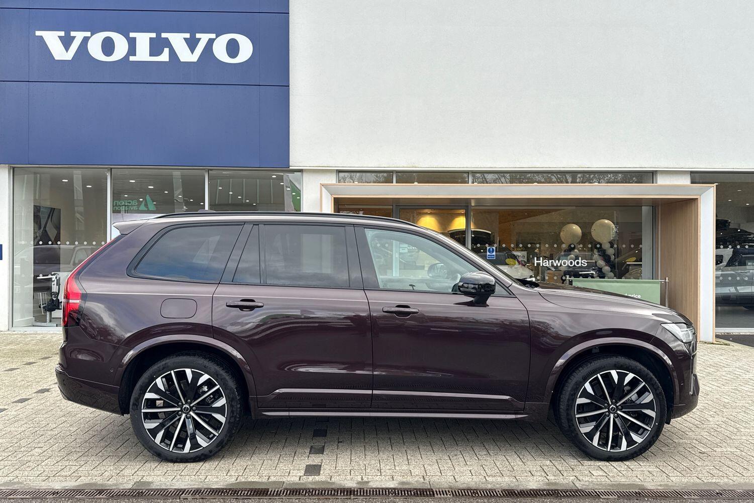 Used Volvo XC90 for sale - 76659019: Photo 2