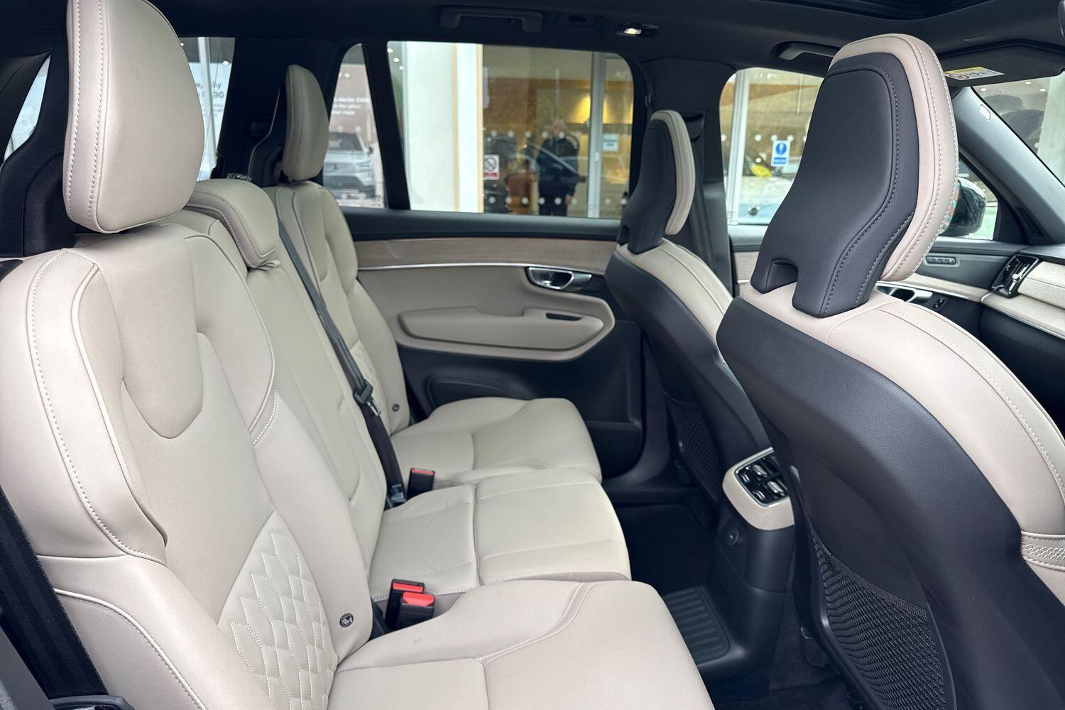 Used Volvo XC90 for sale - 76659019: Photo 24