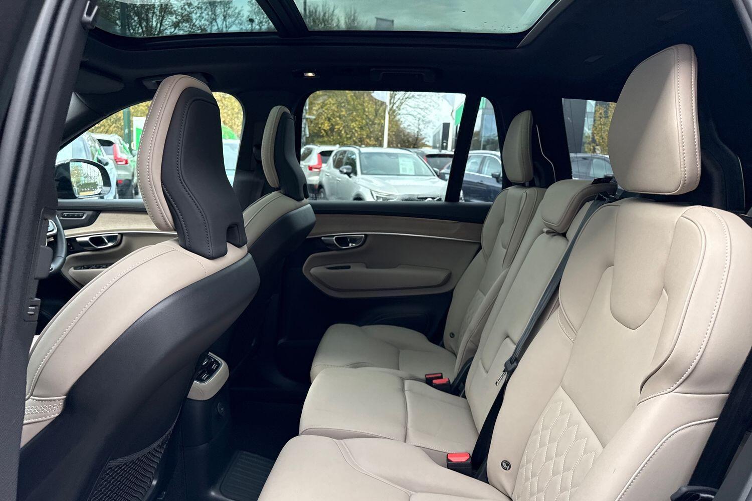 Used Volvo XC90 for sale - 76659019: Photo 31