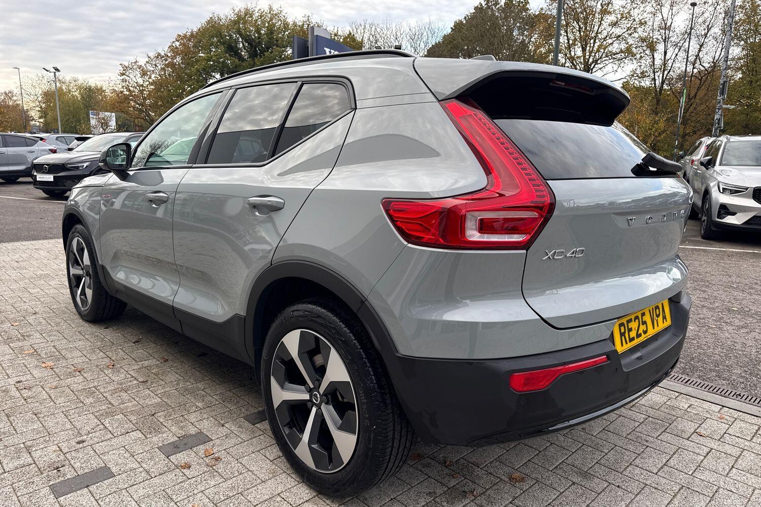 Used Volvo XC40 2025 for sale - 76572877: Photo 10