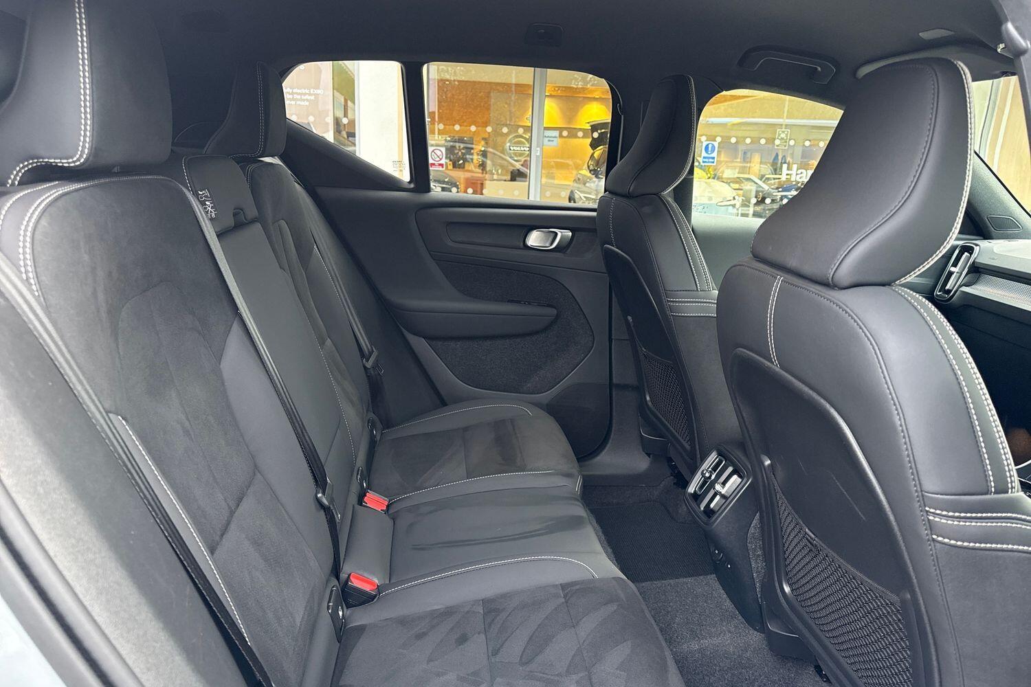 Used Volvo XC40 2025 for sale - 76572877: Photo 23