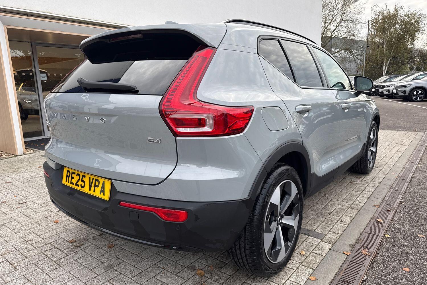 Used Volvo XC40 2025 for sale - 76572877: Photo 8