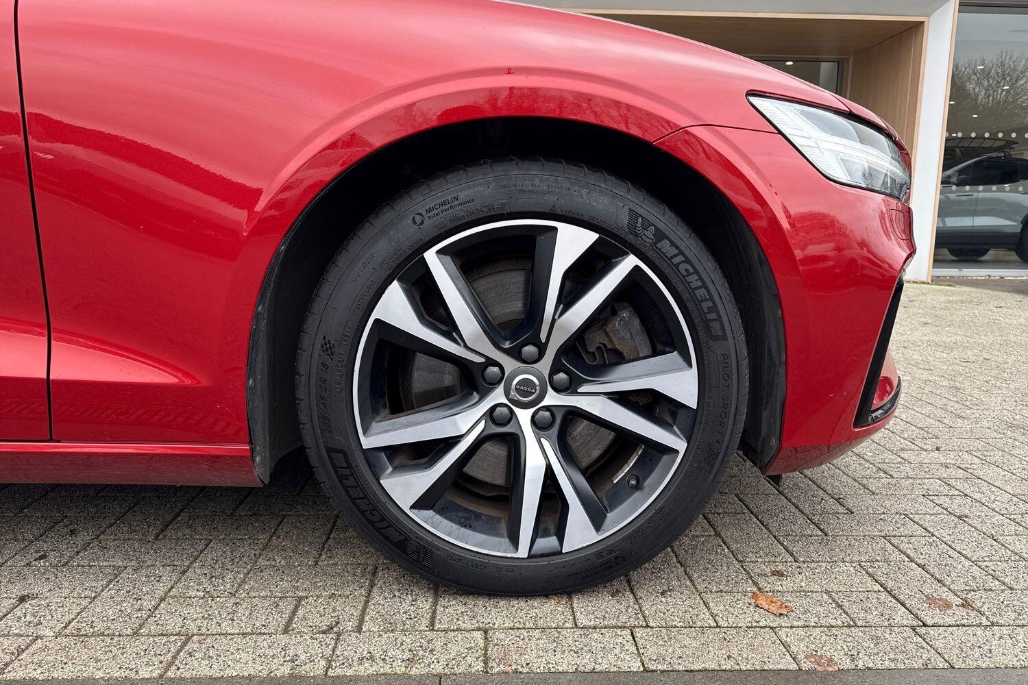 Used Volvo V60 2021 for sale - 76964698: Photo 14