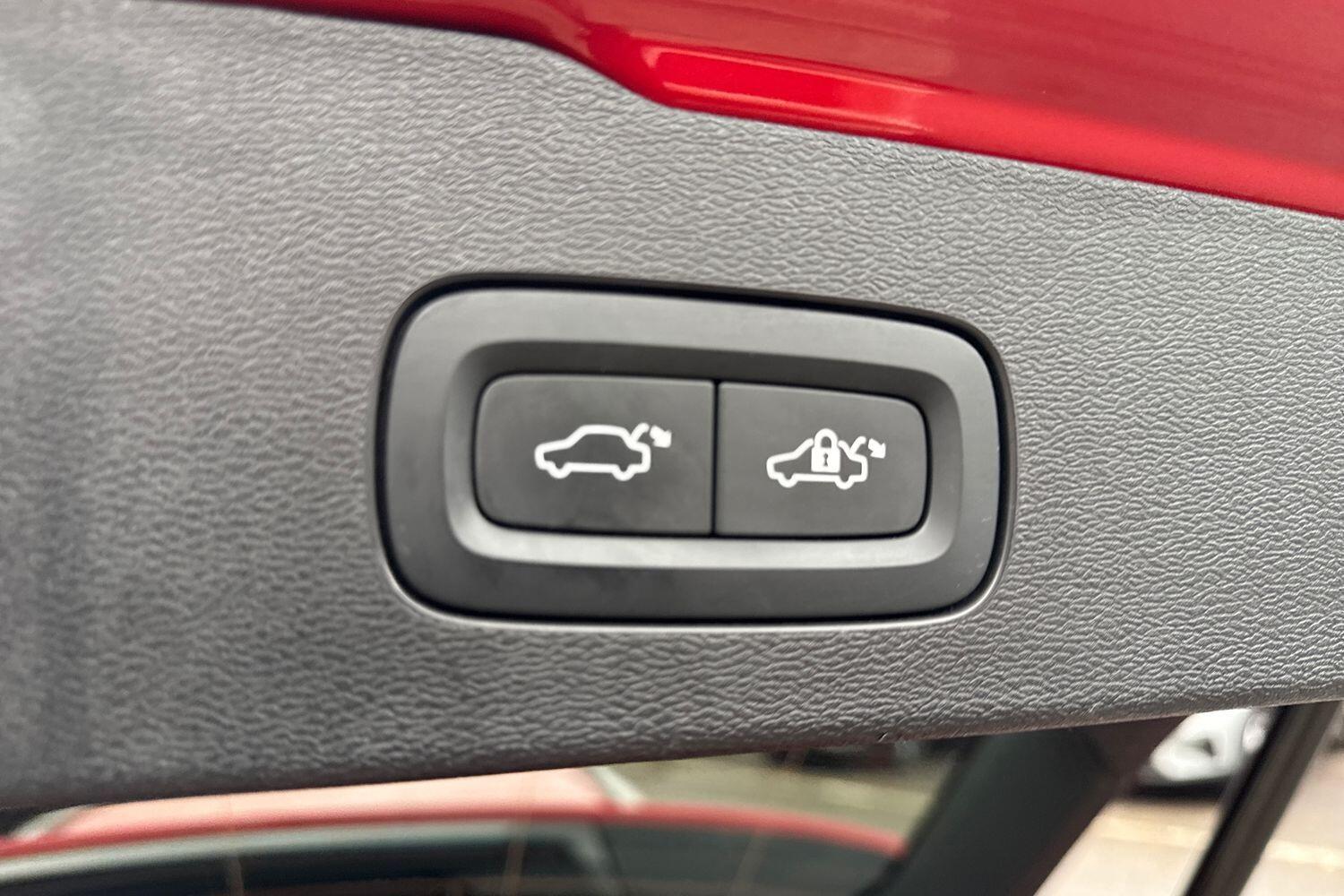 Used Volvo V60 2021 for sale - 76964698: Photo 21