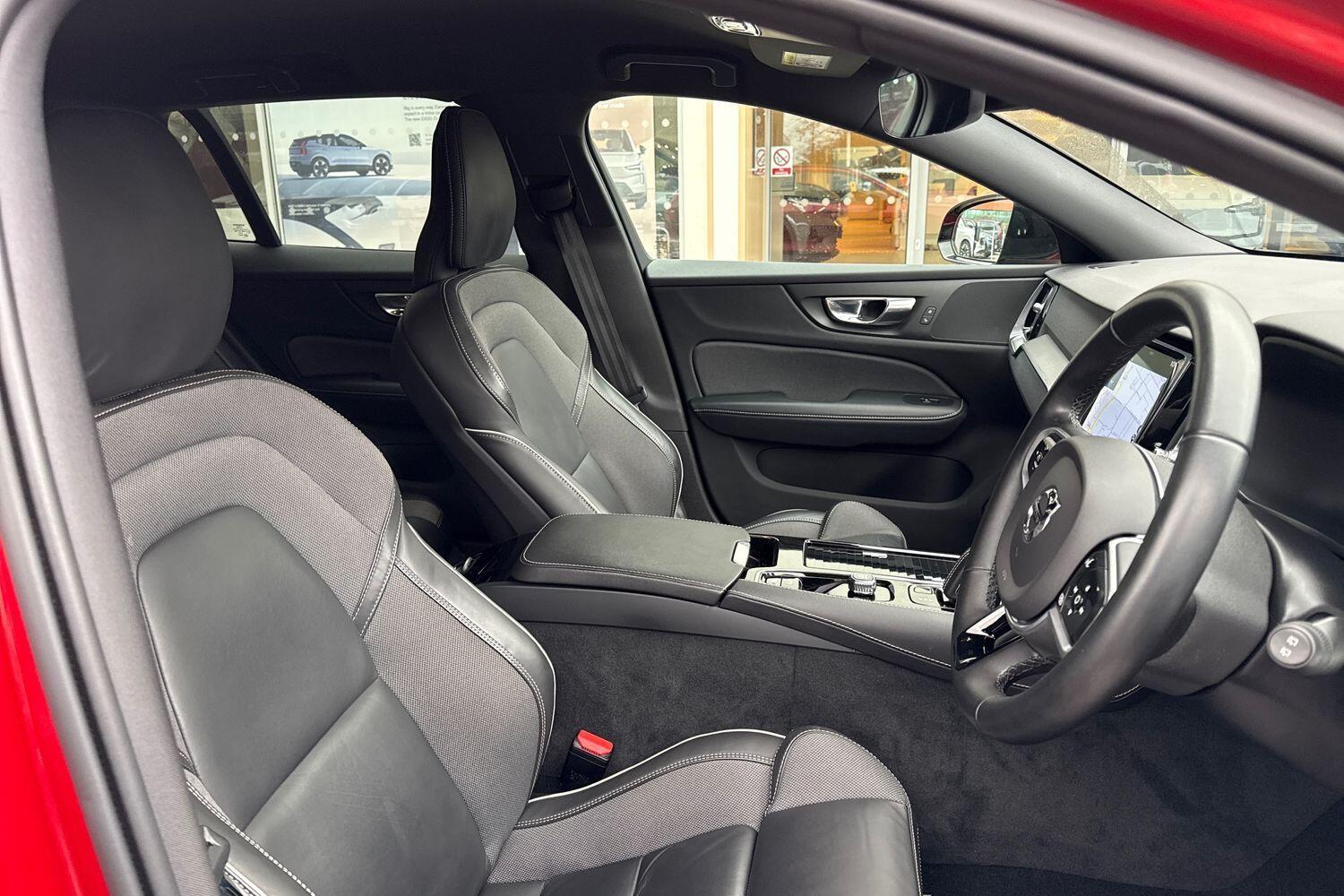 Used Volvo V60 2021 for sale - 76964698: Photo 26