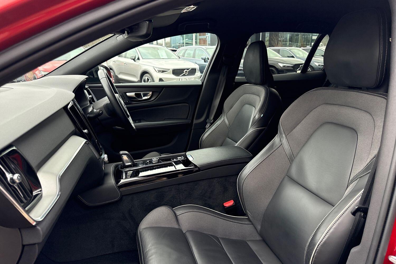 Used Volvo V60 2021 for sale - 76964698: Photo 28