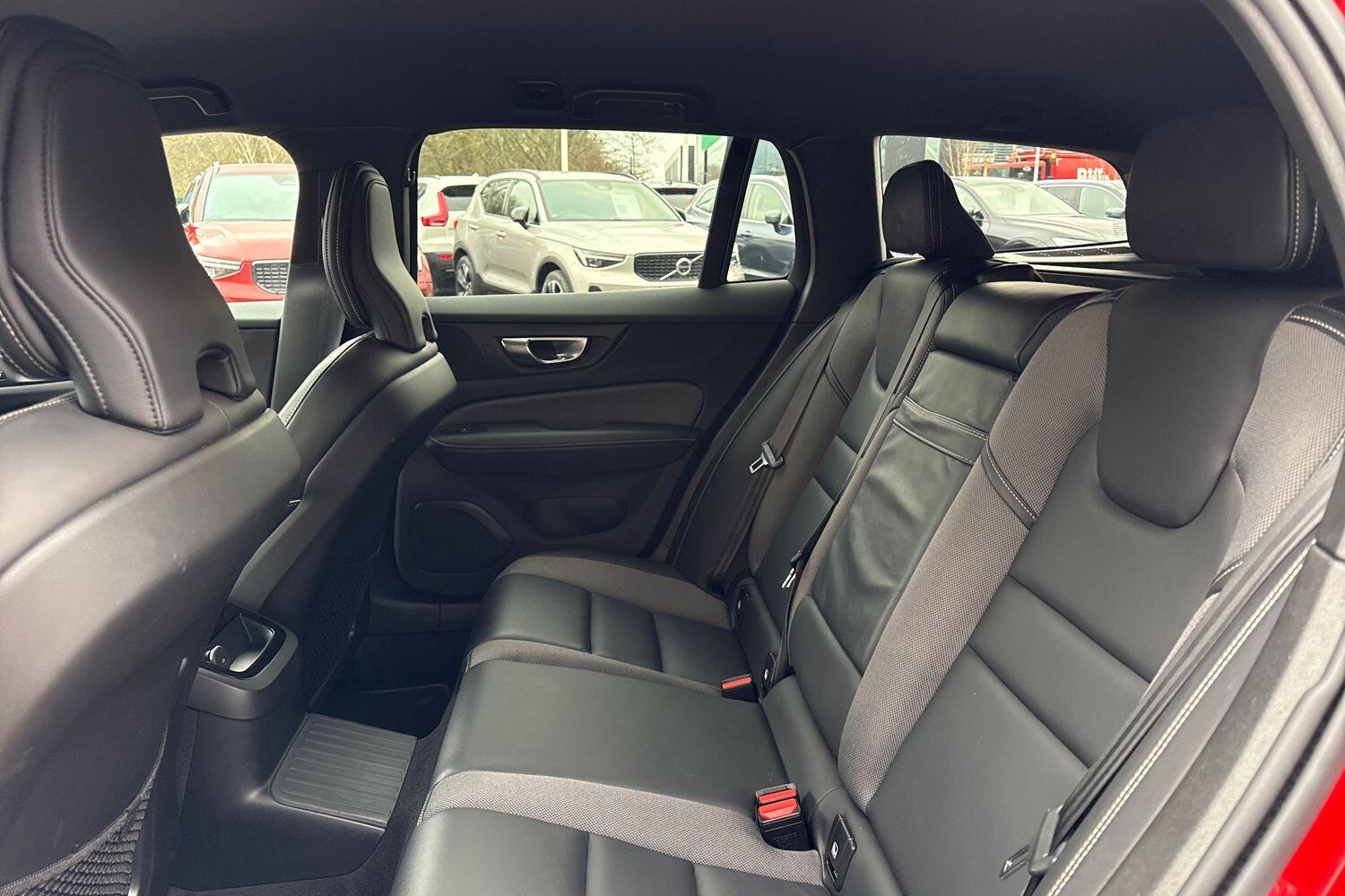 Used Volvo V60 2021 for sale - 76964698: Photo 30