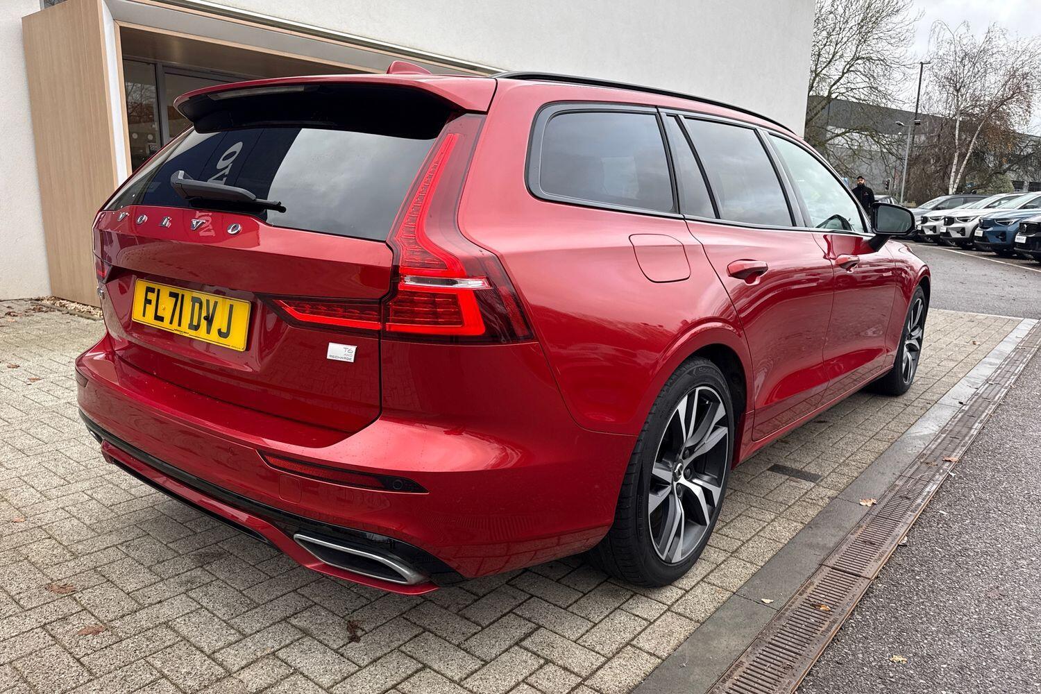 Used Volvo V60 2021 for sale - 76964698: Photo 8