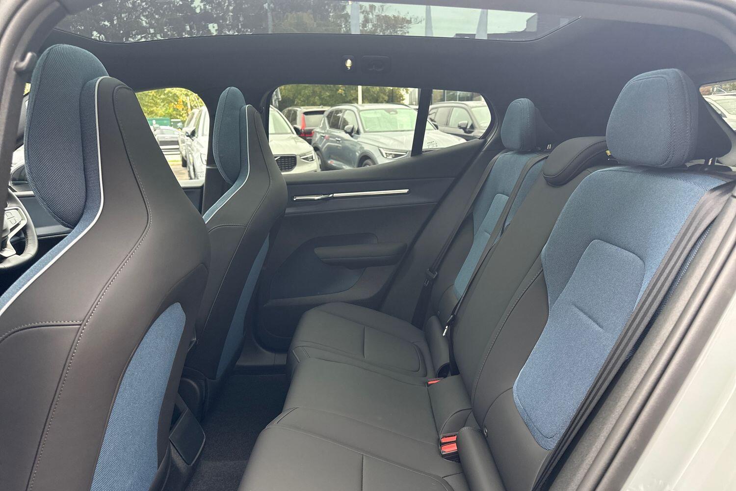 Used Volvo EX30 2025 for sale - 76997372: Photo 29