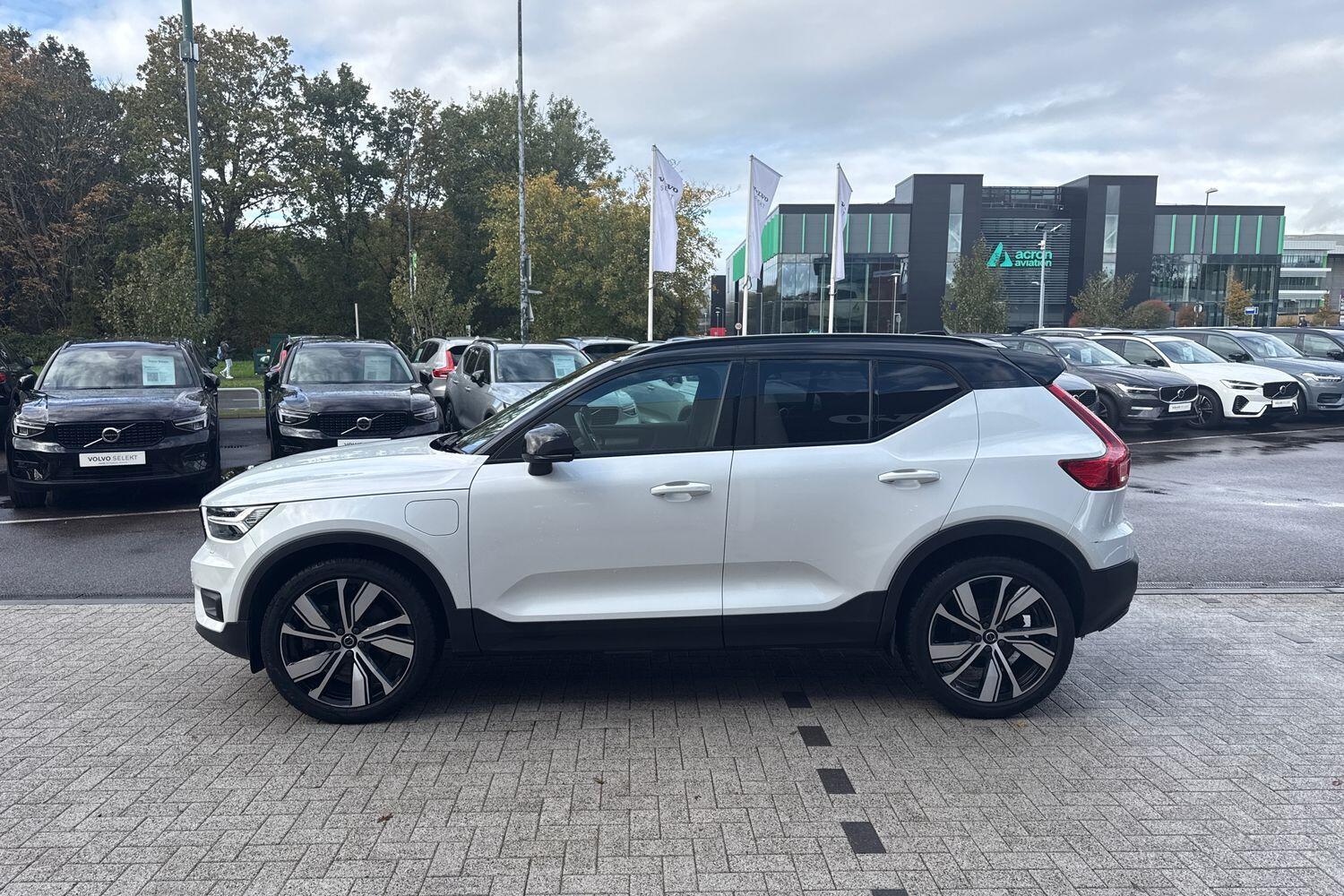 Used Volvo XC40 2021 for sale - 76359934: Photo 10