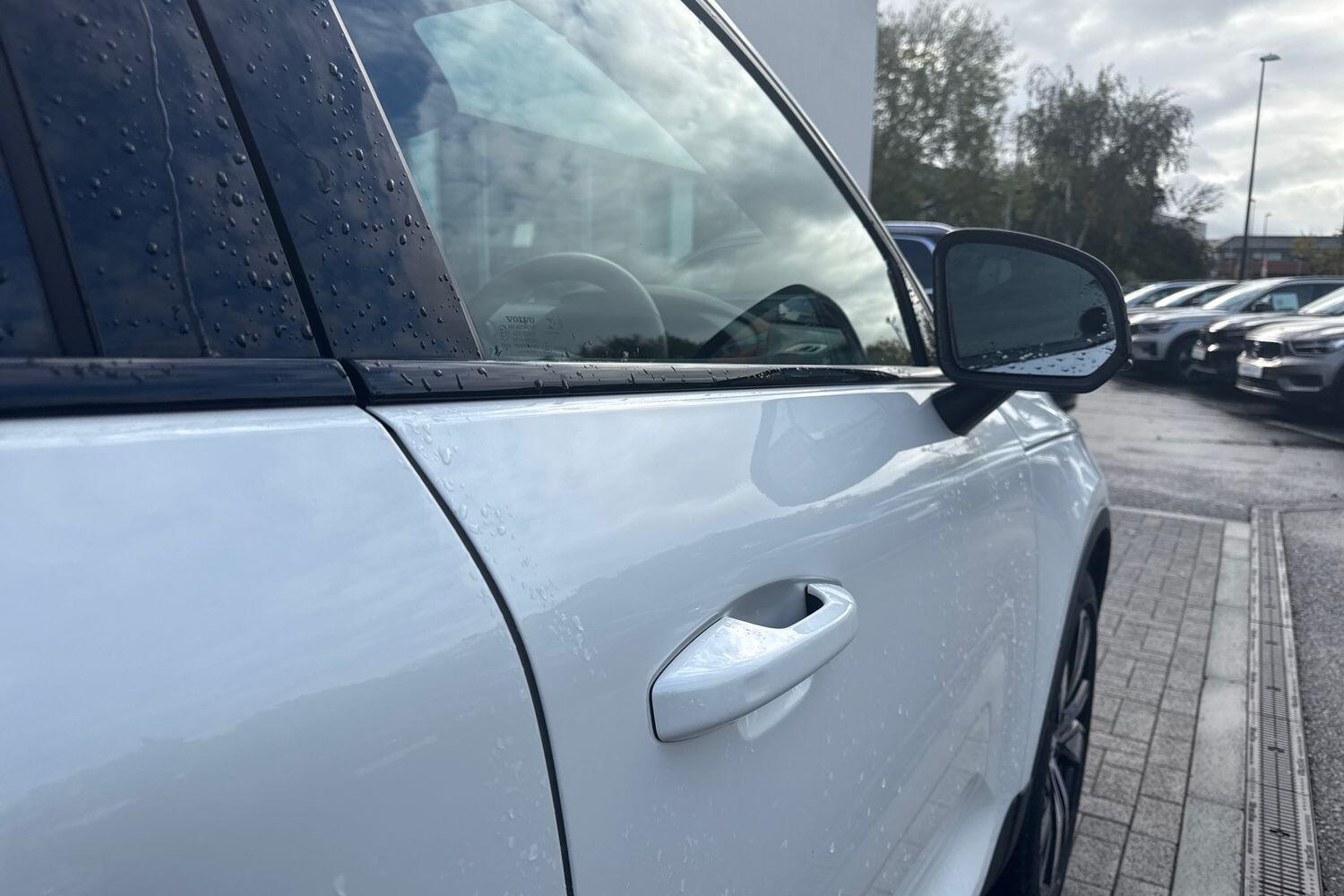 Used Volvo XC40 2021 for sale - 76359934: Photo 16