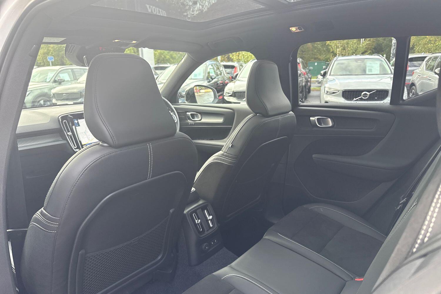 Used Volvo XC40 2021 for sale - 76359934: Photo 30