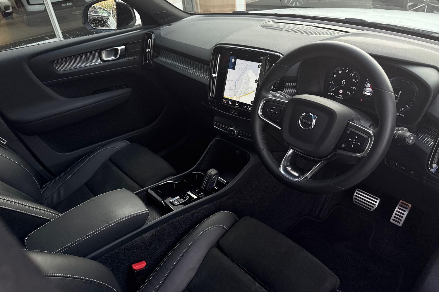 Used Volvo XC40 2021 for sale - 76359934: Photo 5