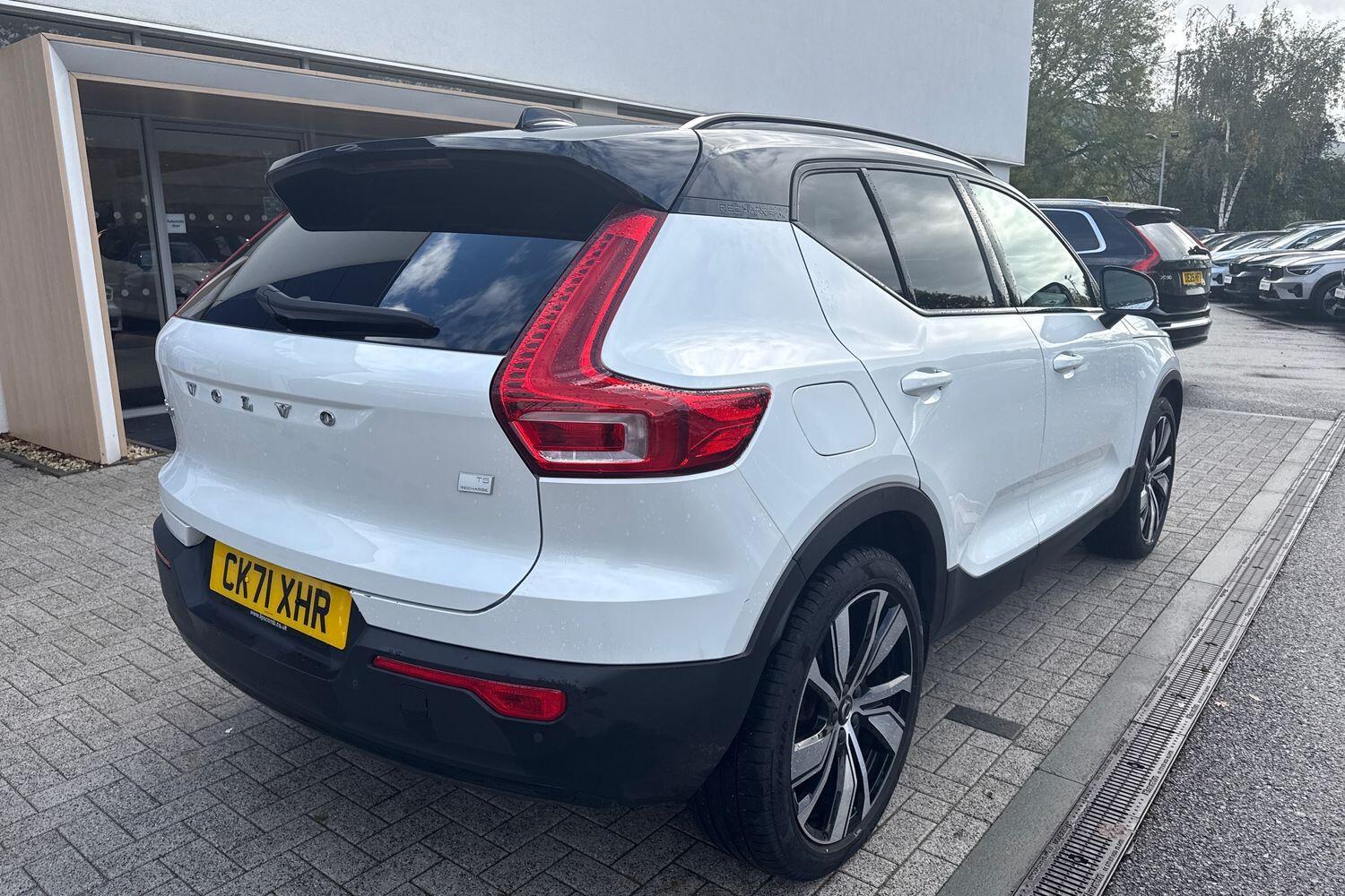 Used Volvo XC40 2021 for sale - 76359934: Photo 7