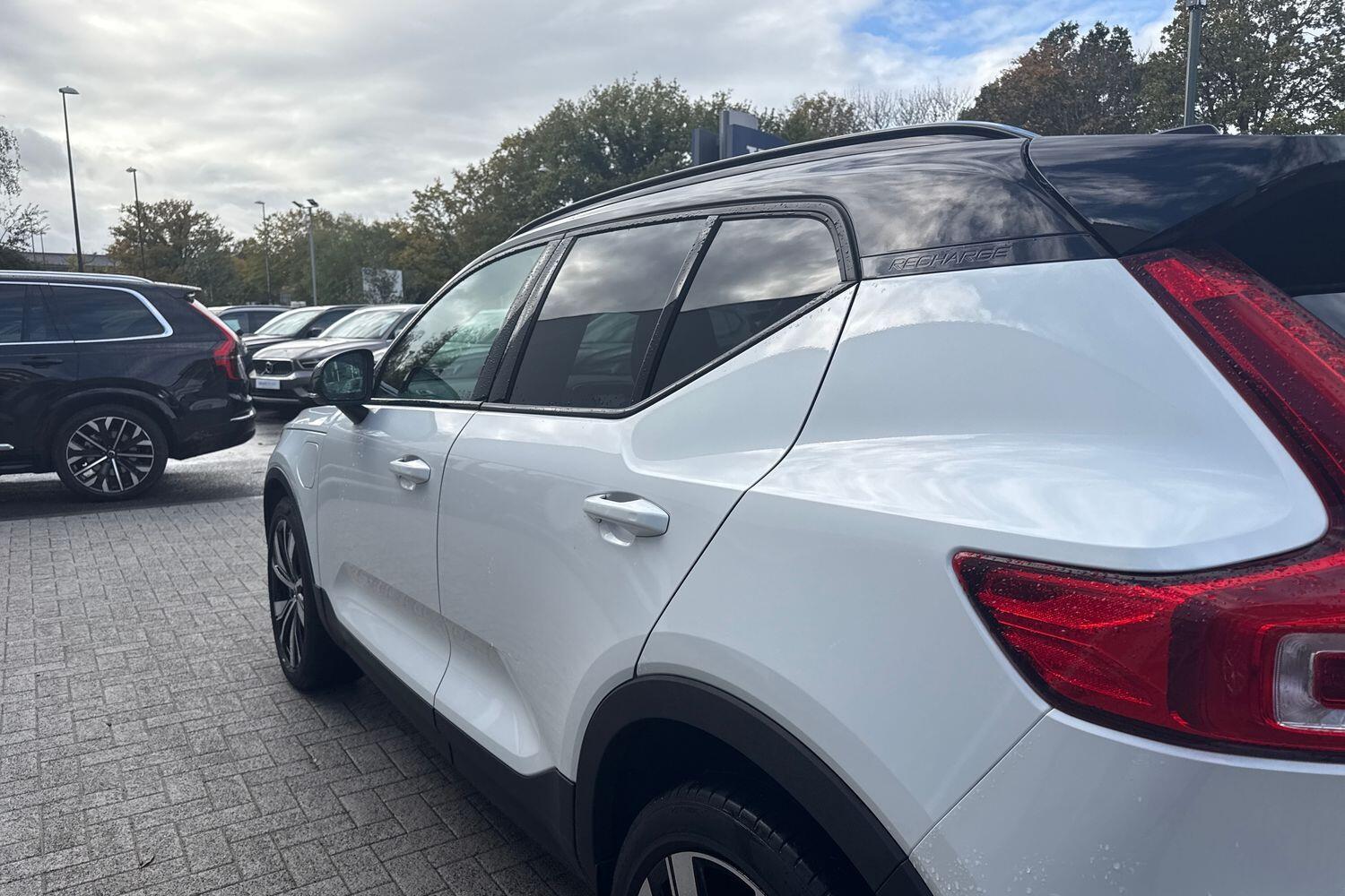 Used Volvo XC40 2021 for sale - 76359934: Photo 9