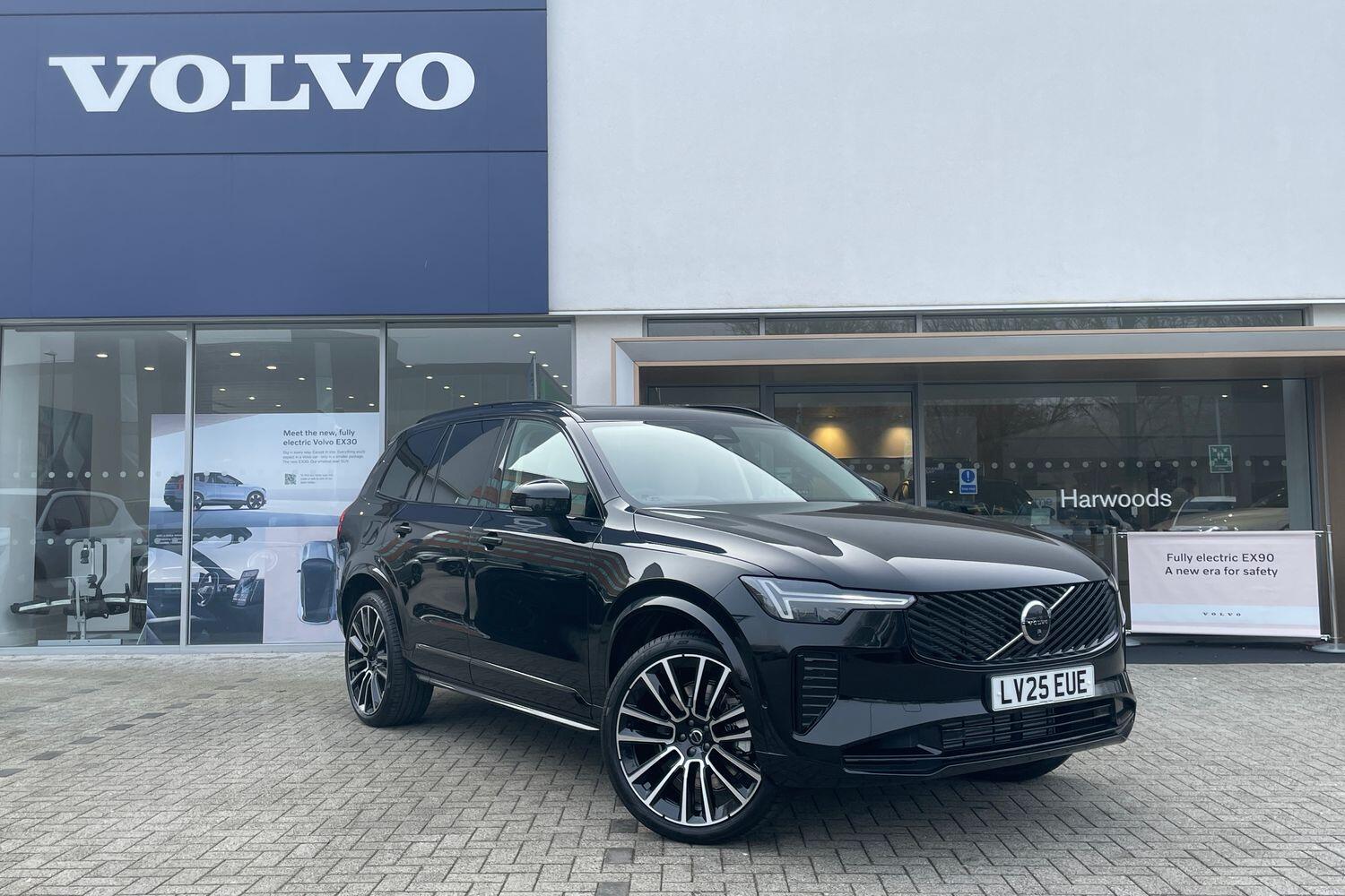 Used Volvo XC90 for sale - 76152608: Photo 1