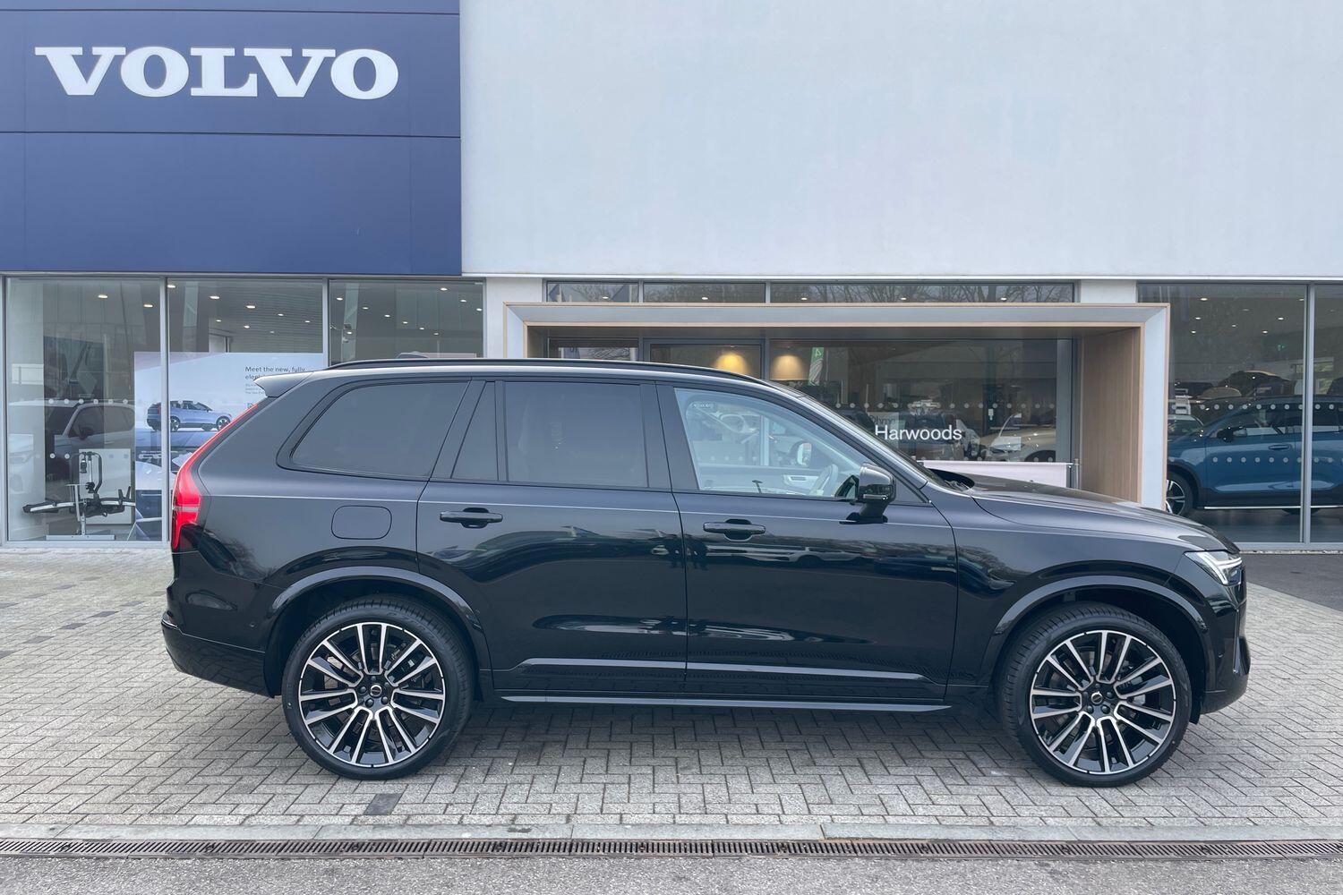 Used Volvo XC90 for sale - 76152608: Photo 2