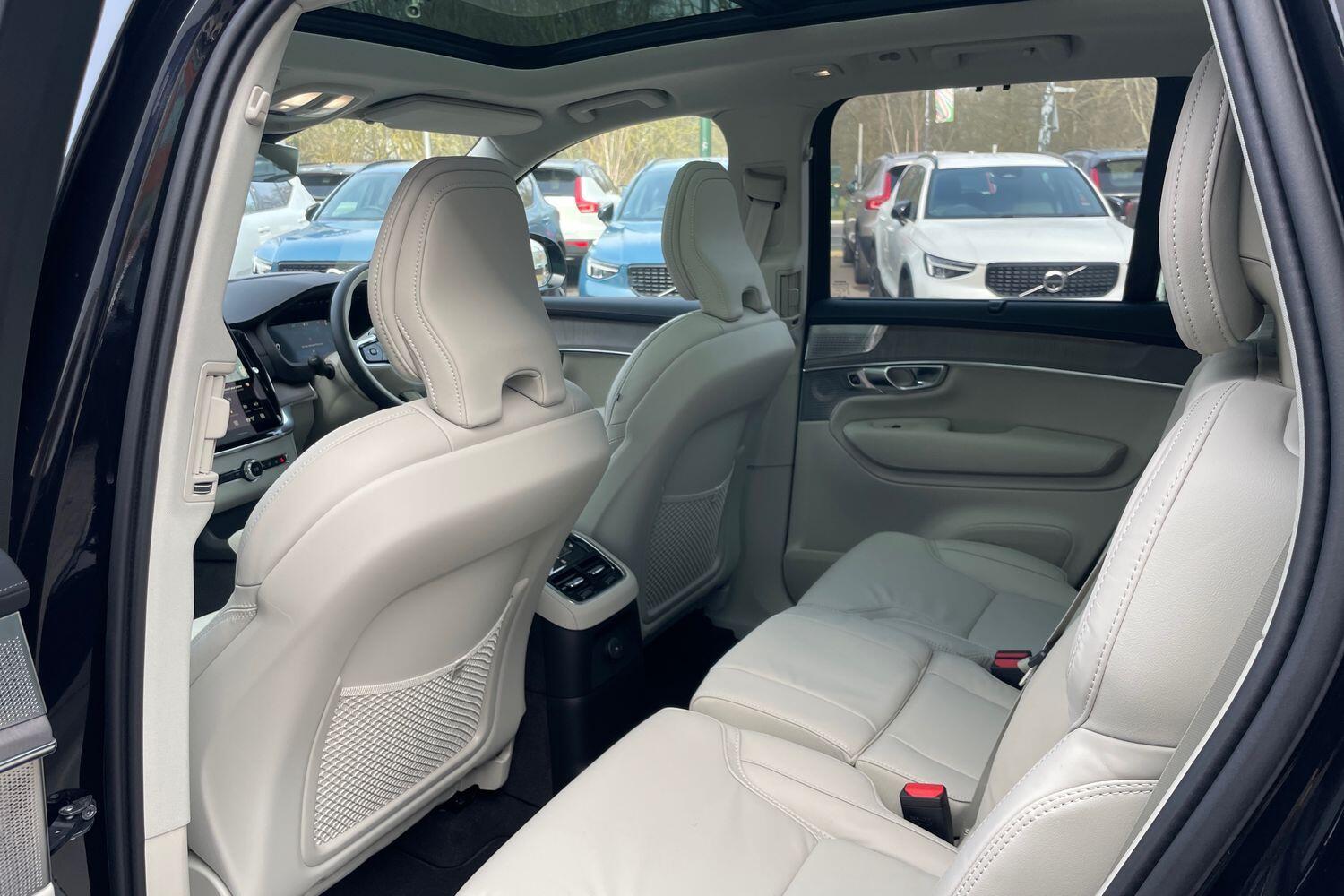 Used Volvo XC90 for sale - 76152608: Photo 32