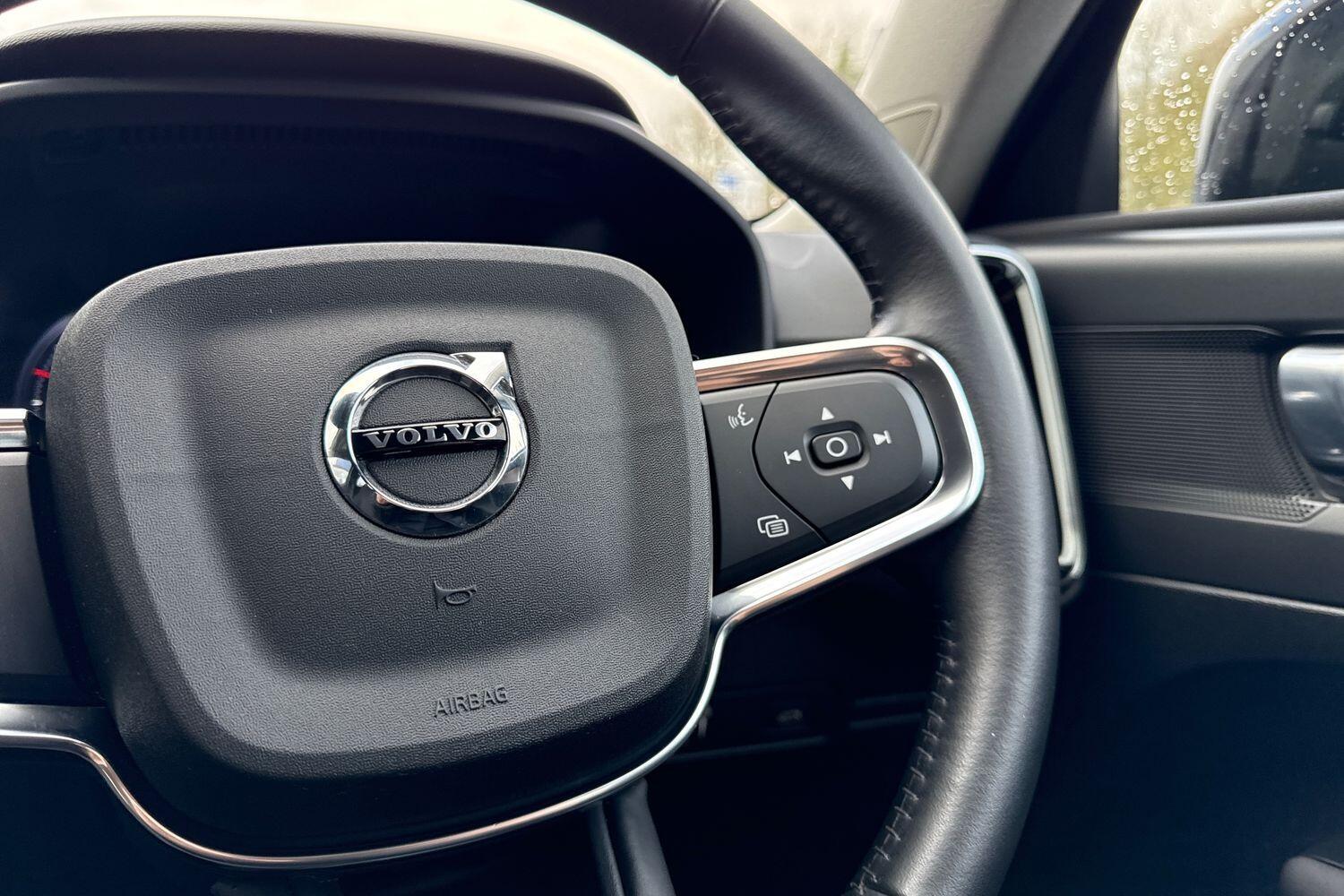 Used Volvo XC40 2020 for sale - 77386641: Photo 37