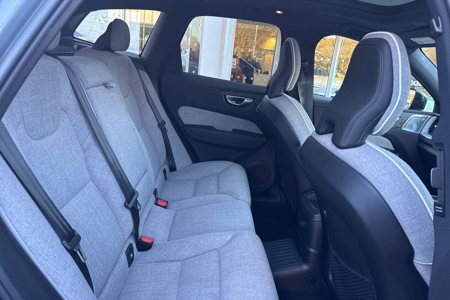 Used Volvo XC60 2023 for sale - 76700840: Photo 23