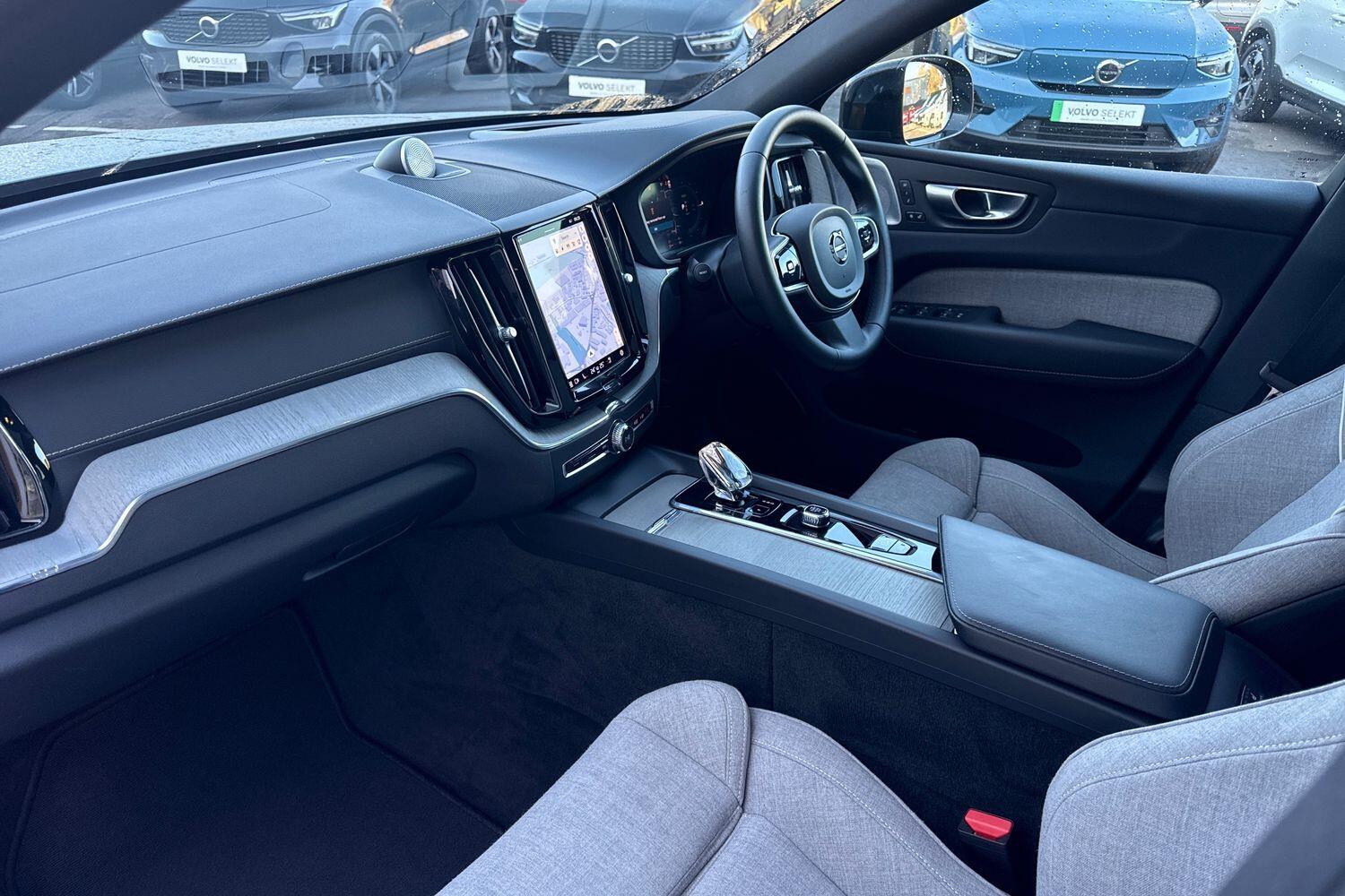 Used Volvo XC60 2023 for sale - 76700840: Photo 27