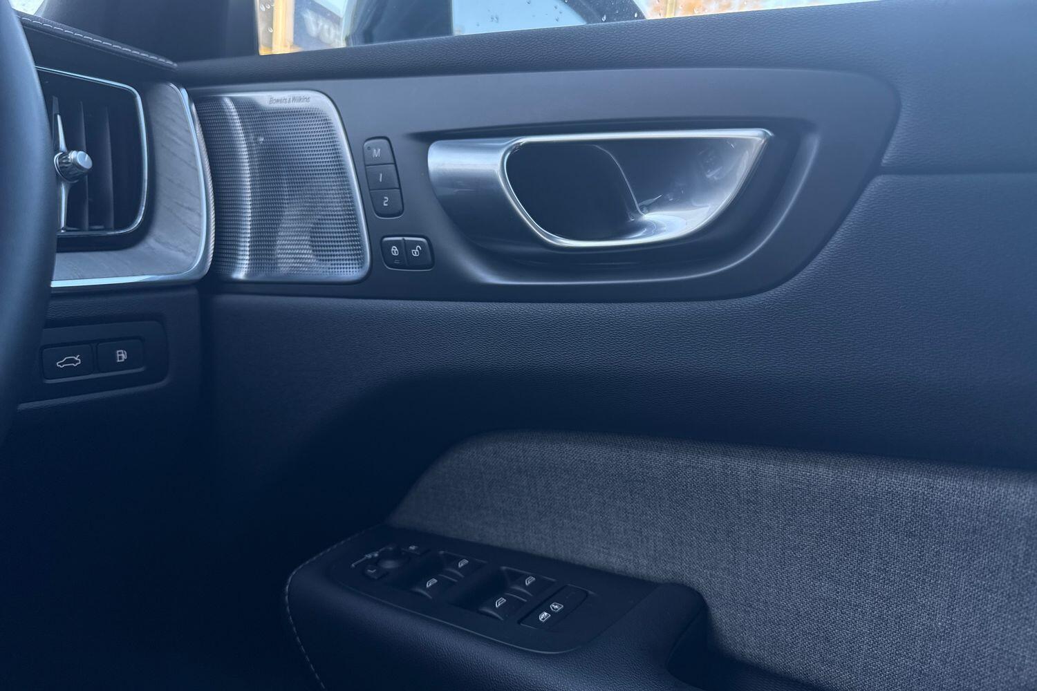 Used Volvo XC60 2023 for sale - 76700840: Photo 42