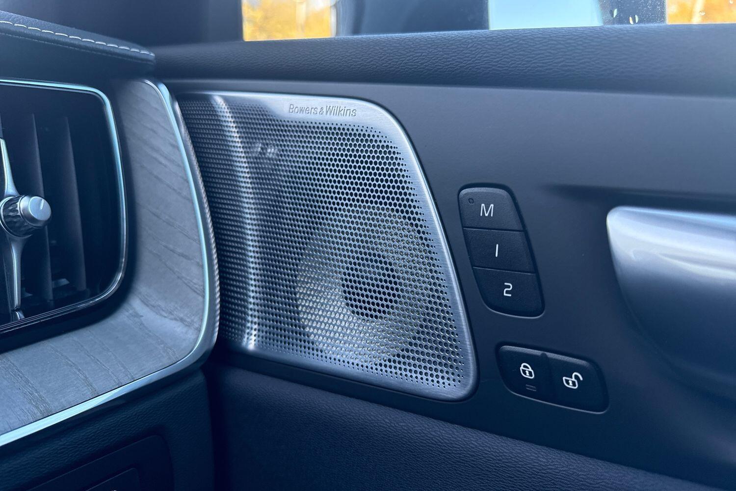 Used Volvo XC60 2023 for sale - 76700840: Photo 43