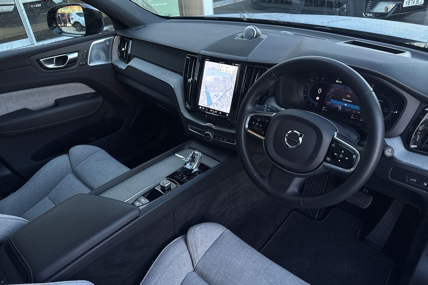 Used Volvo XC60 2023 for sale - 76700840: Photo 6