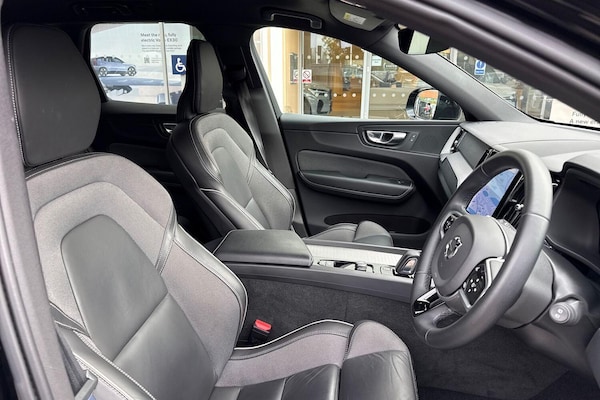 Used Volvo XC60 2022 for sale - 76151878: Photo 25