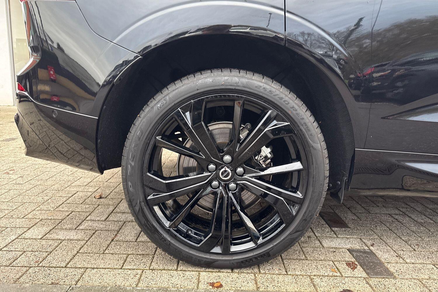 Used Volvo XC60 2025 for sale - 76898954: Photo 14