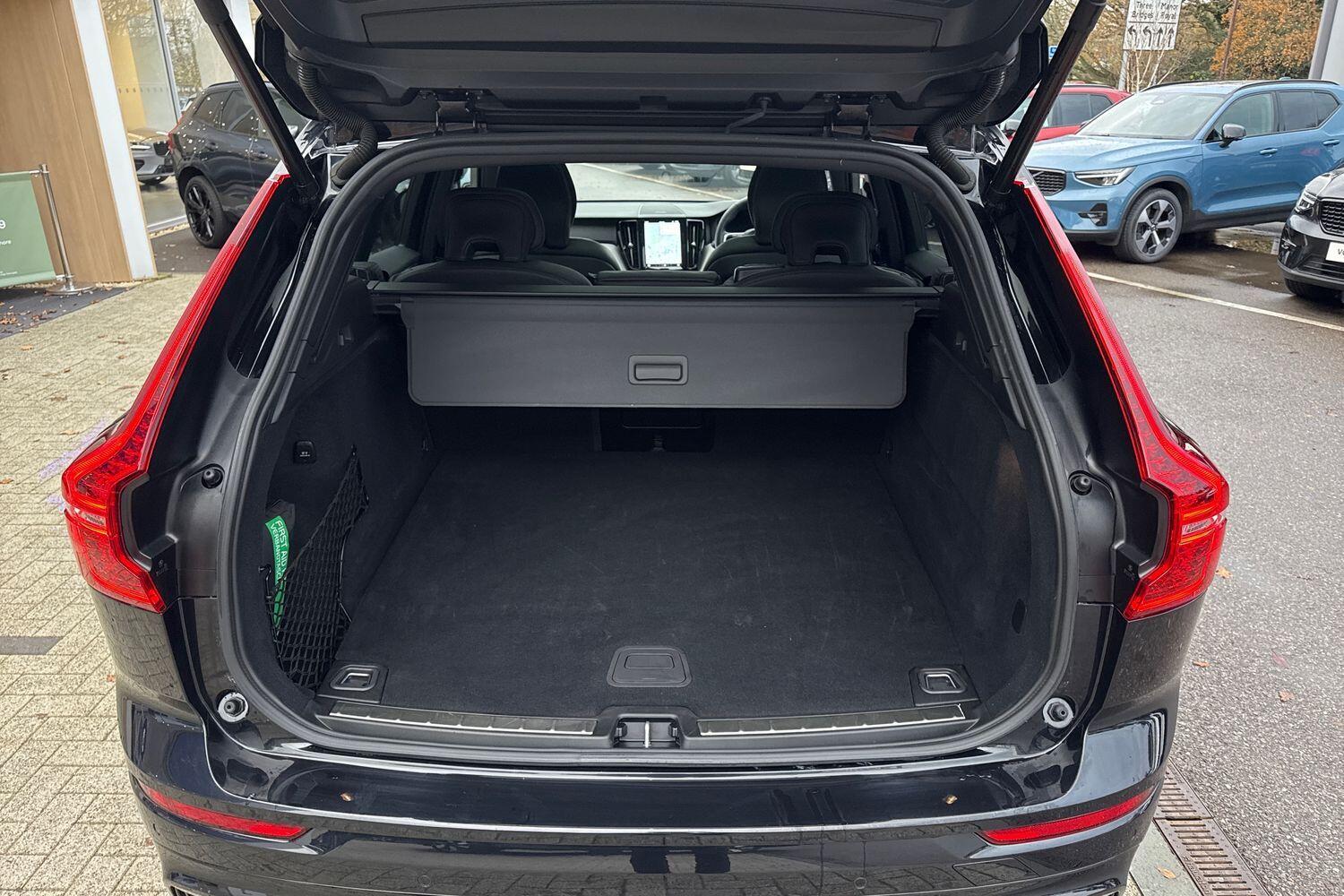 Used Volvo XC60 2025 for sale - 76898954: Photo 20