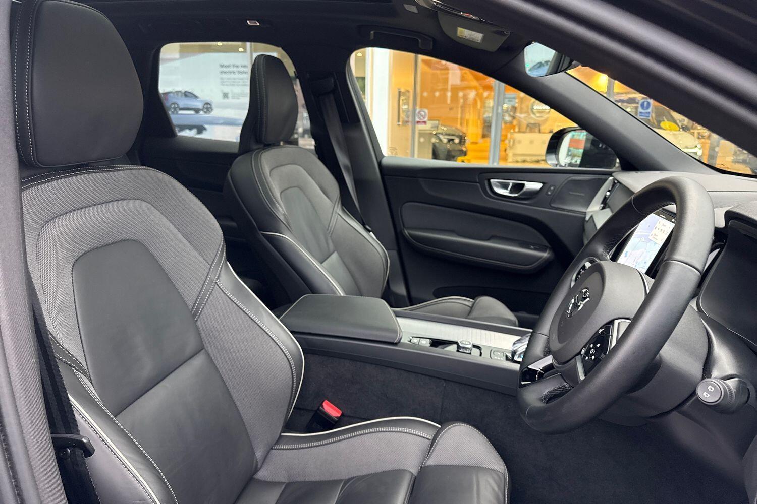 Used Volvo XC60 2025 for sale - 76898954: Photo 26