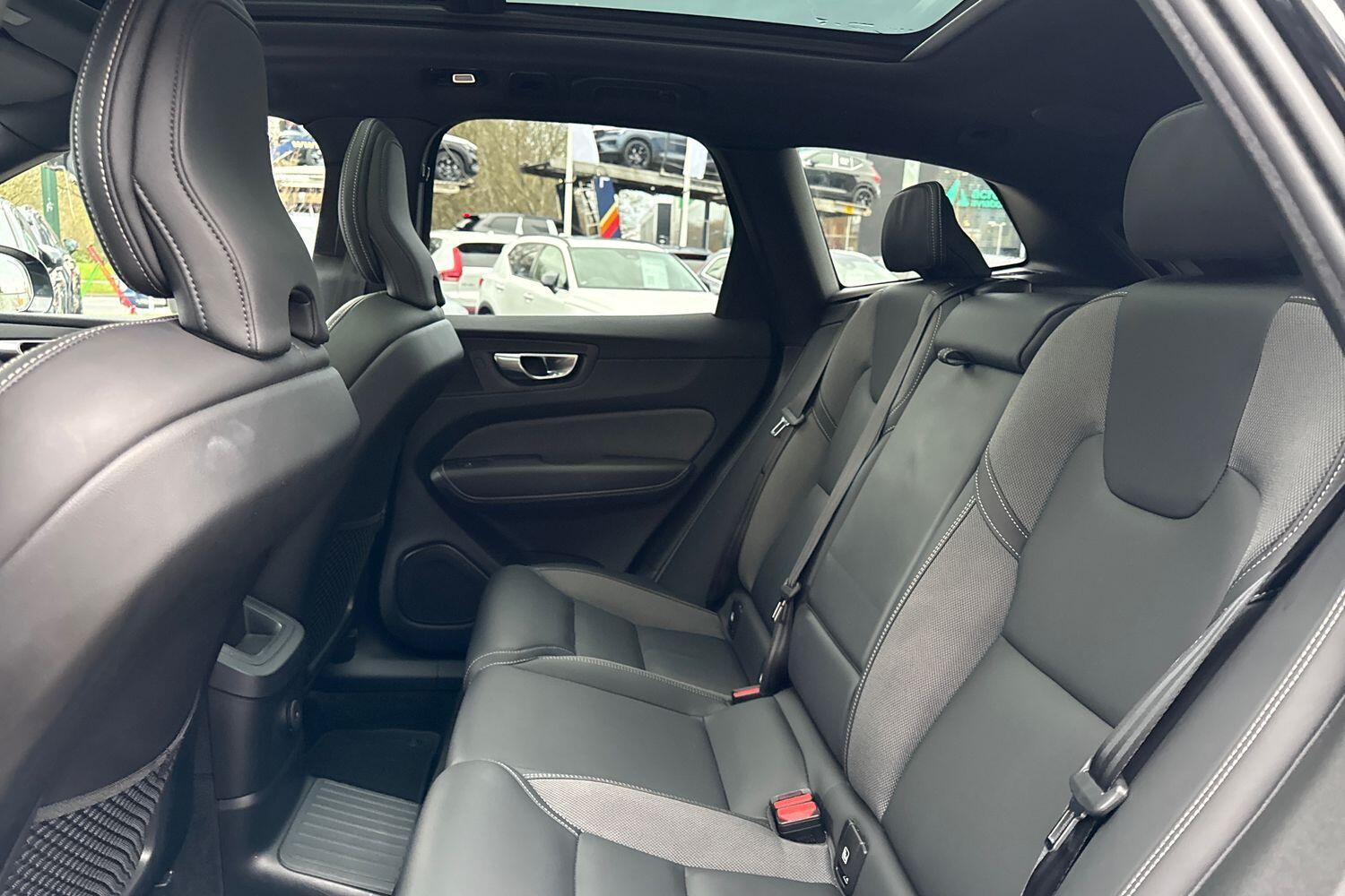 Used Volvo XC60 2025 for sale - 76898954: Photo 30