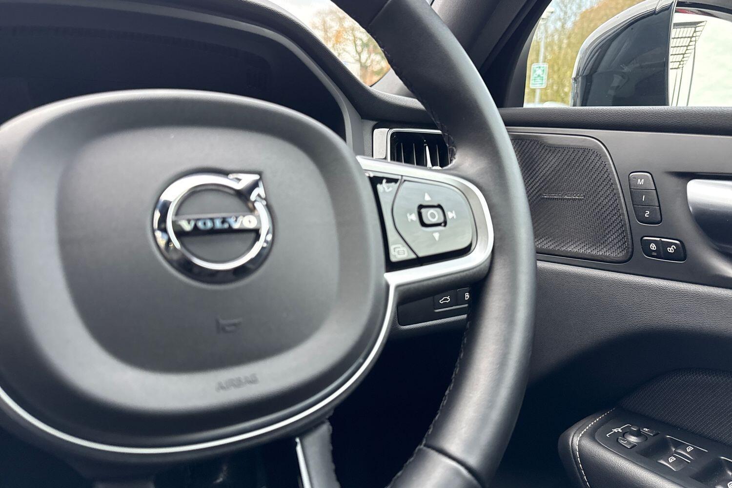 Used Volvo XC60 2025 for sale - 76898954: Photo 37