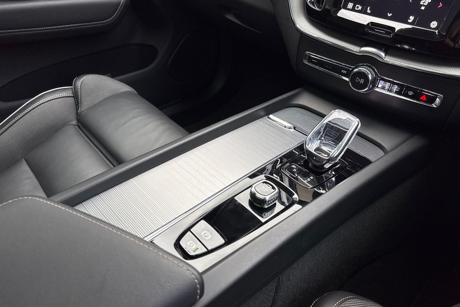 Used Volvo XC60 2025 for sale - 76898954: Photo 44