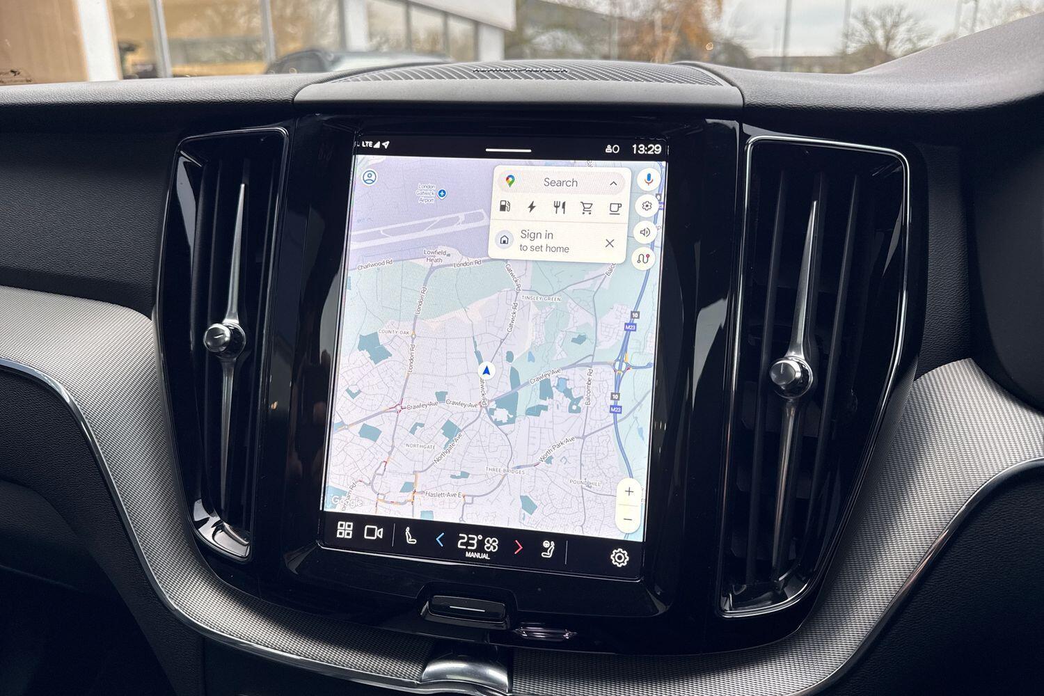 Used Volvo XC60 2025 for sale - 76898954: Photo 5