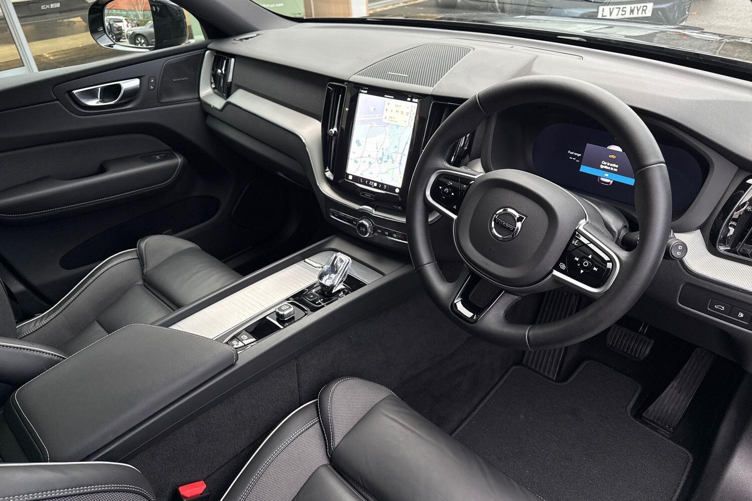 Used Volvo XC60 2025 for sale - 76898954: Photo 6