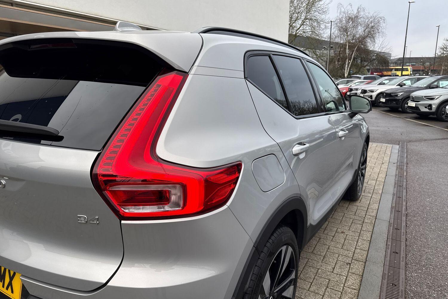 Used Volvo XC40 2023 for sale - 77255322: Photo 15
