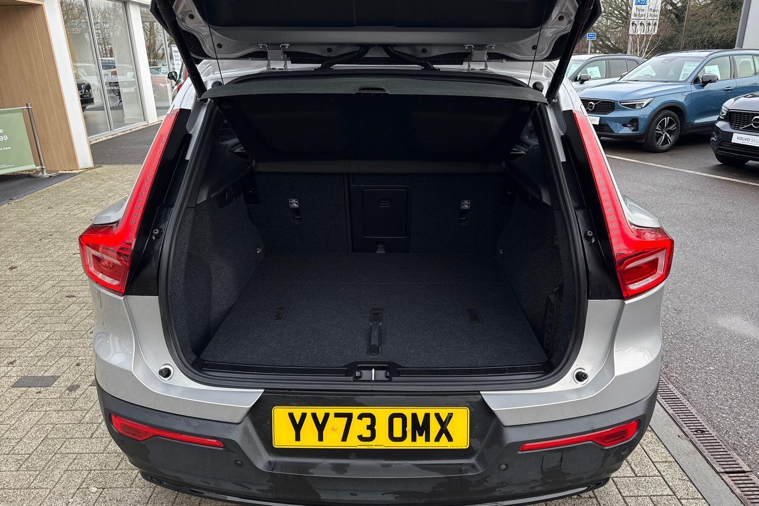 Used Volvo XC40 2023 for sale - 77255322: Photo 20