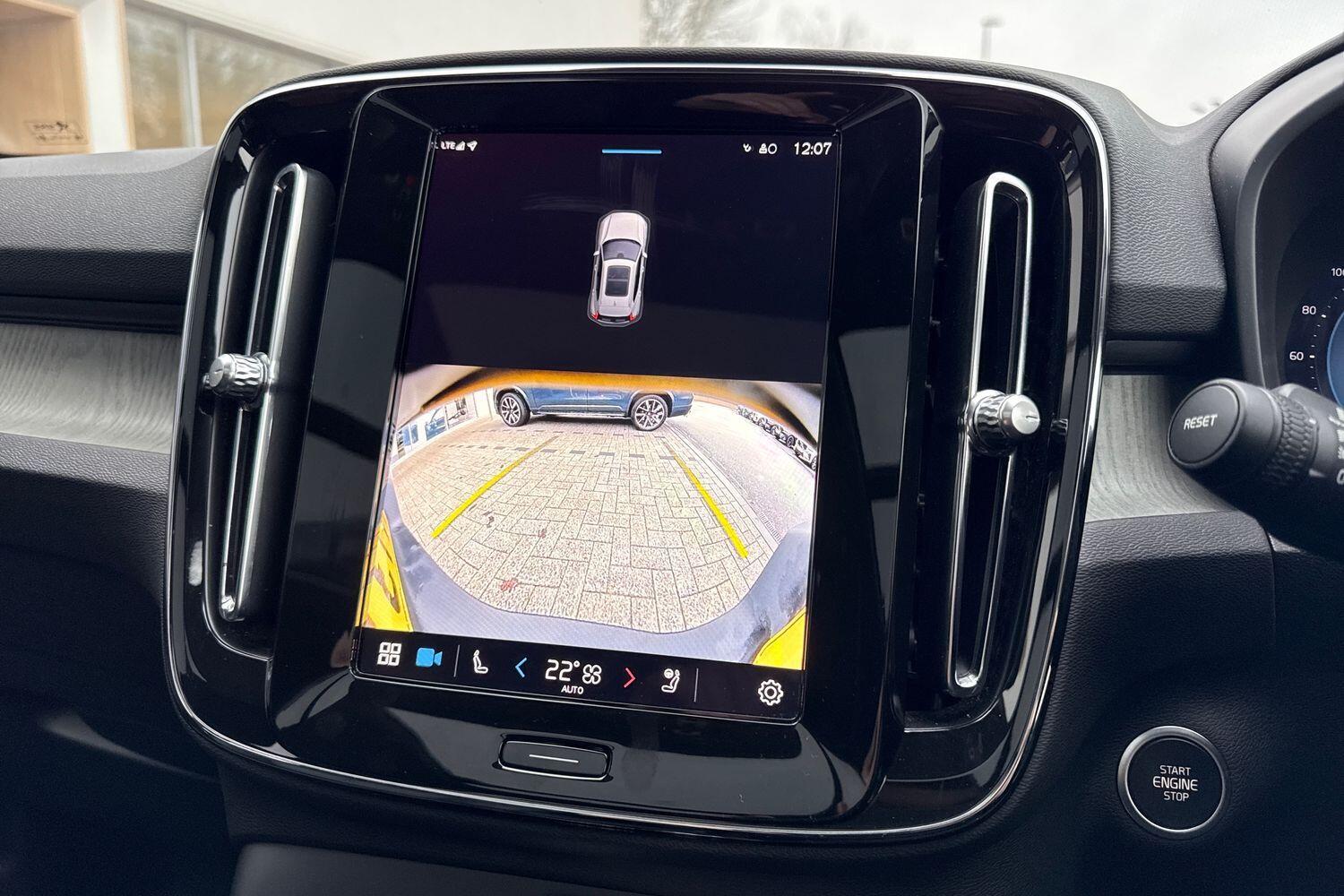 Used Volvo XC40 2023 for sale - 77255322: Photo 38