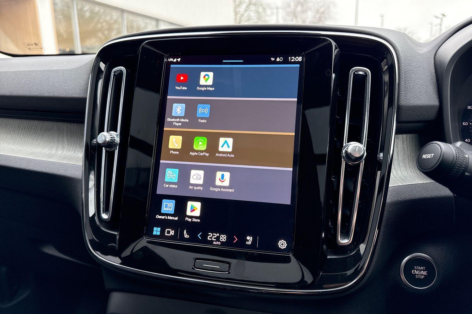 Used Volvo XC40 2023 for sale - 77255322: Photo 40