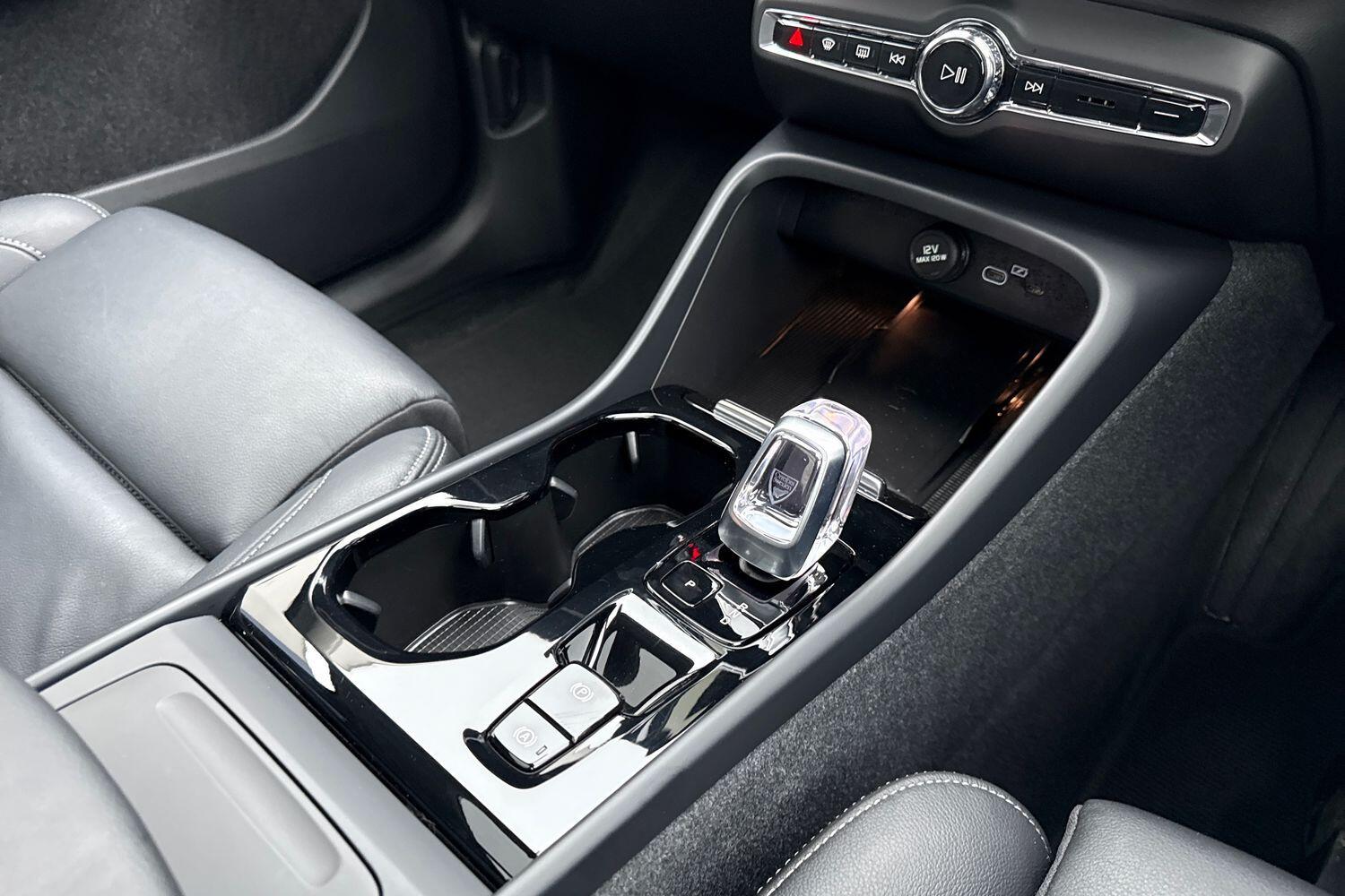 Used Volvo XC40 2023 for sale - 77255322: Photo 42