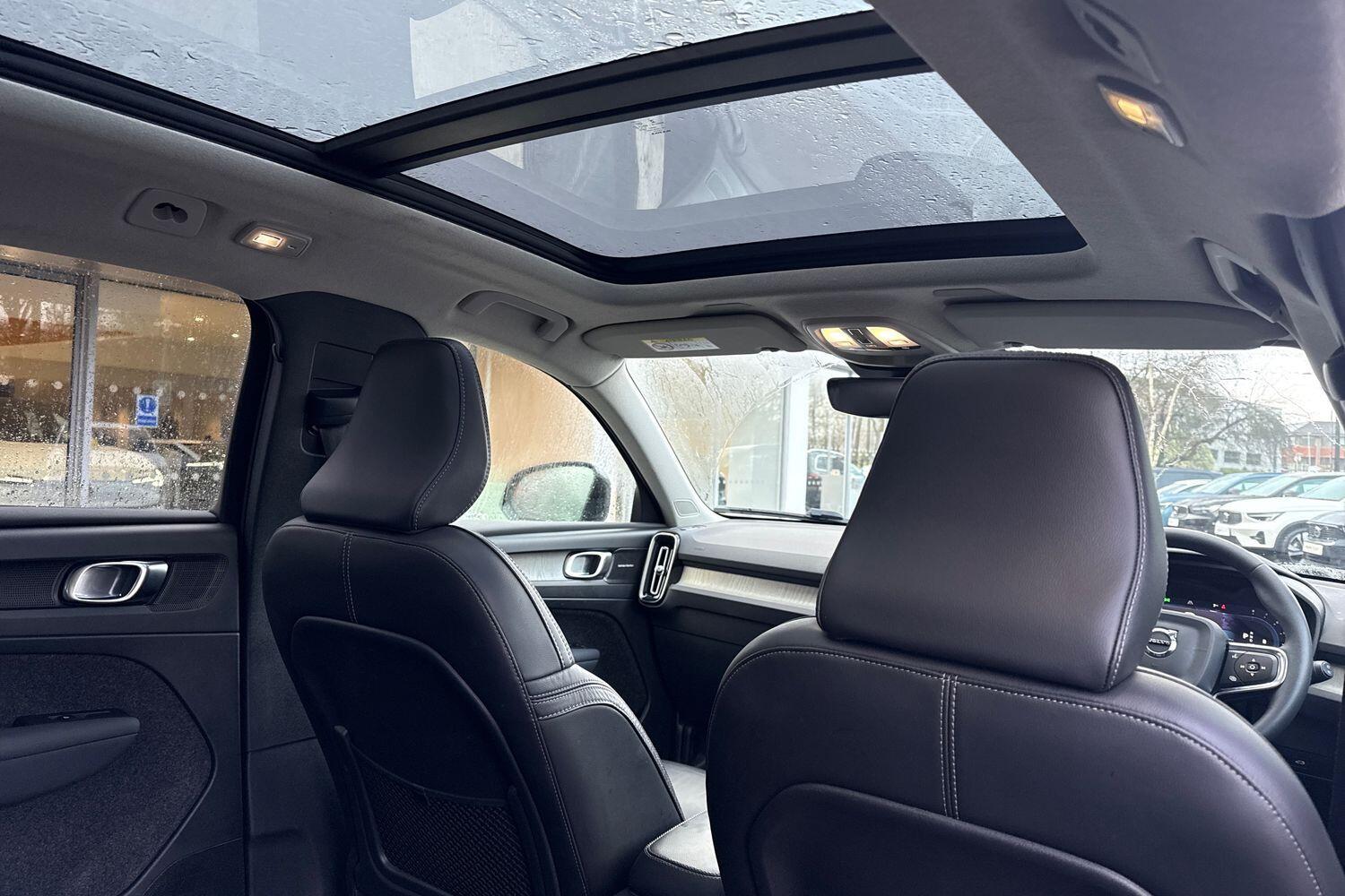 Used Volvo XC40 2023 for sale - 77387325: Photo 24